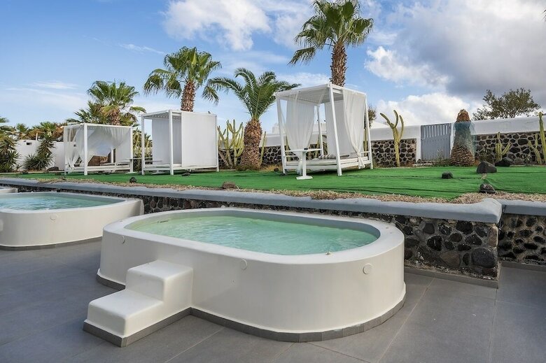 Hotel Mediterranean Royal