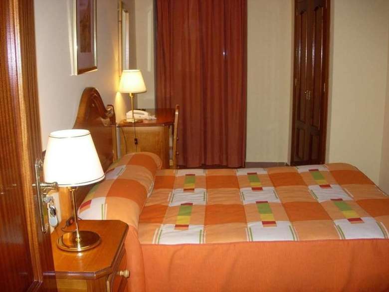 Hostal Pensio La Creu