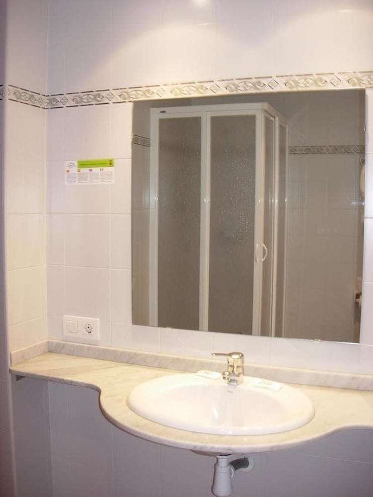 Hostal Pensio La Creu