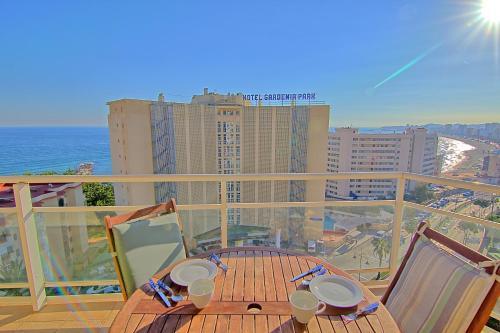 Apartamento Carvajal Seafront Penthouse