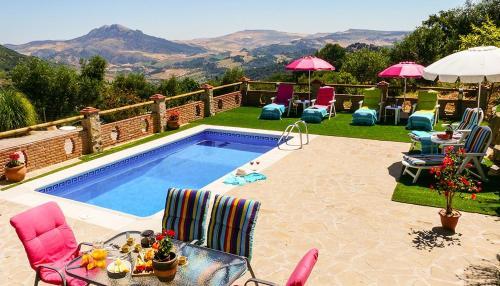 Grazalema Villa Sleeps 6 Air Con