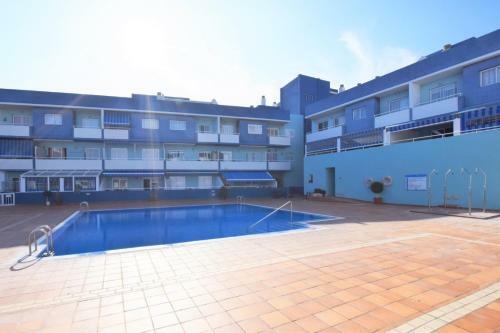 Sophisticated Apartment With Bbq & Pool & Beach