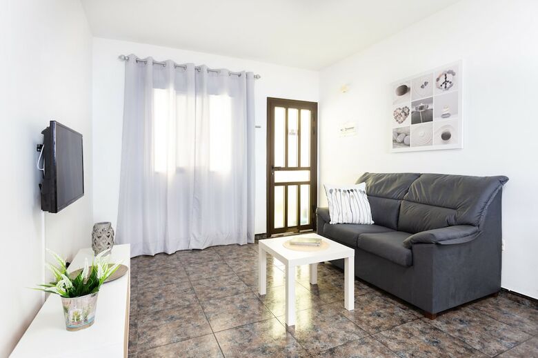 Apartment El Rinc�n With Teide View II