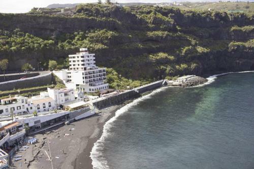 Dreams Waves Apartments