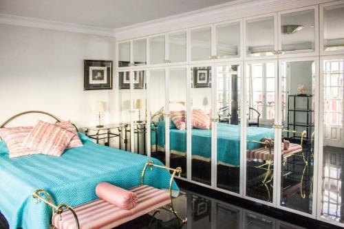 Sky Center Apartments