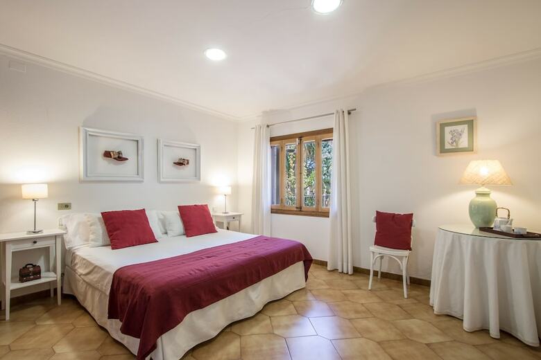 Gual House With Private Pool