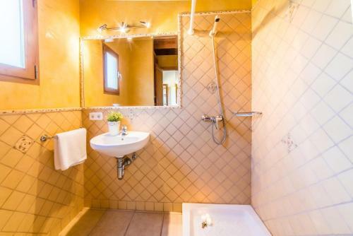 Inca Villa Sleeps 5 Pool Air Con Wifi