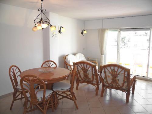 Apartment Girasol