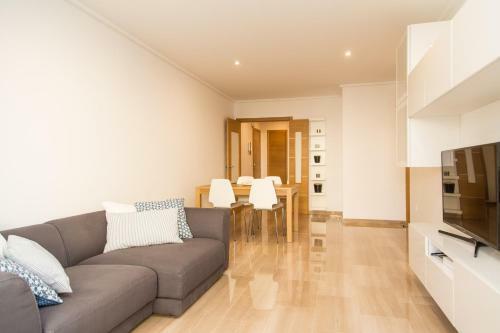 Apartment With Indoor Pool