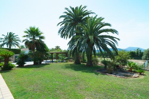 Villa Cantallops