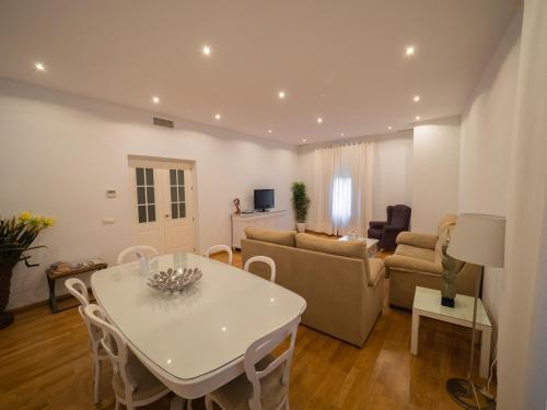 Apartamento Amplio Apto. Centro Vistas Torner�a