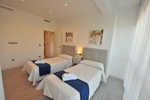 Apartamento Terrazas Plaza Arenal Cinco Dormitorios