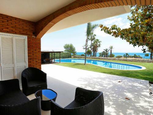 Holiday Home Cala Vidre