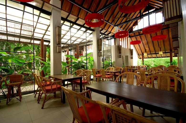 Hotel Ayara Villas