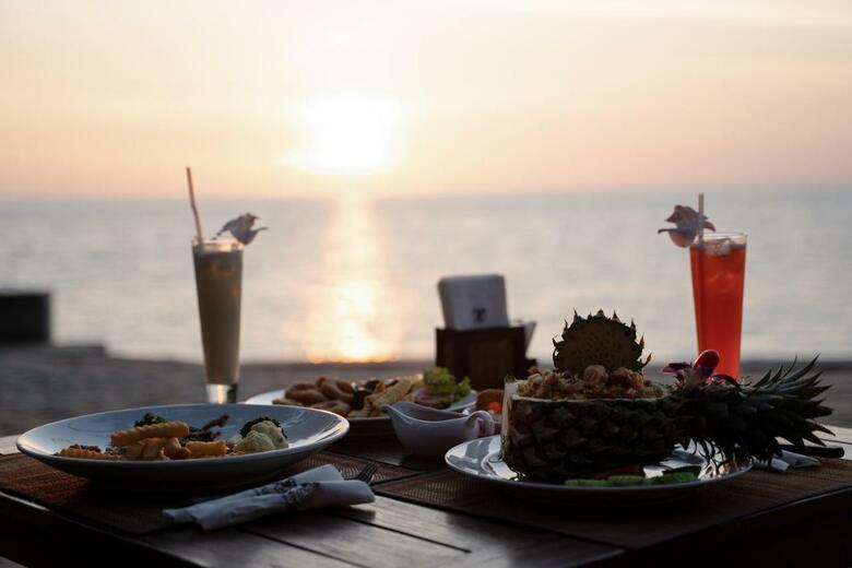 Hotel Ayara Villas