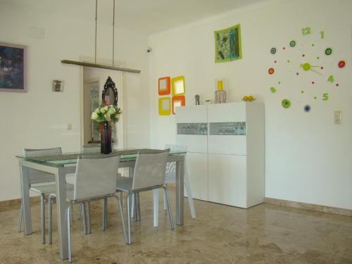 Villa Lyra