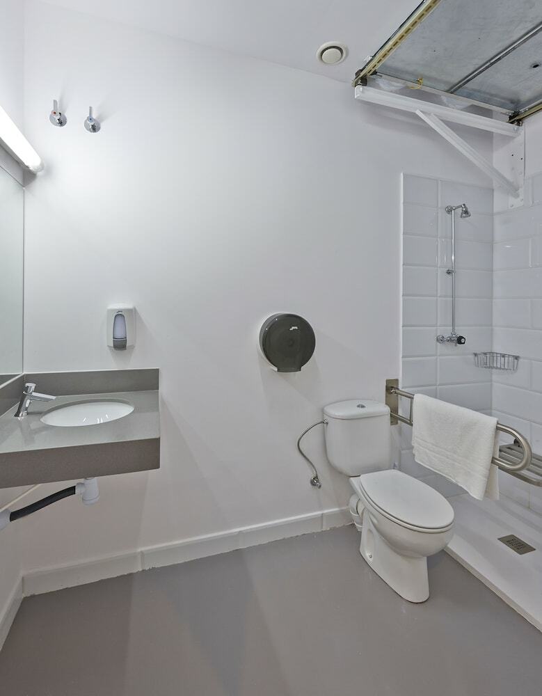 Albergue Hola Hostal Collblanc