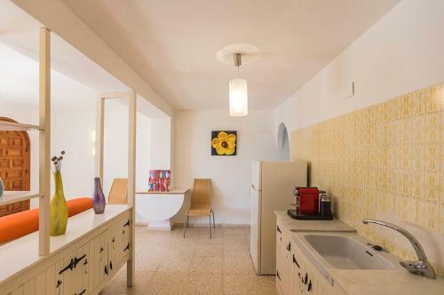 La Canuta Villa Sleeps 4 Pool Wifi