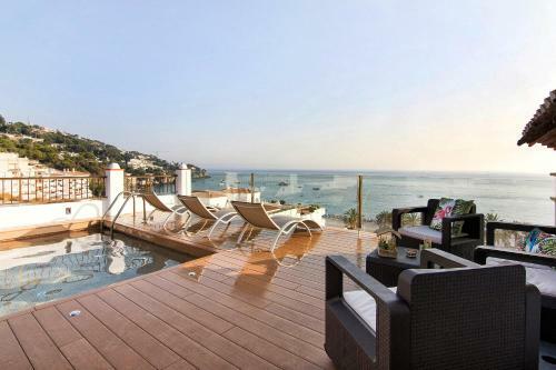 Duplex Penthouse With Swimming Pool