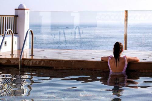 Duplex Penthouse With Swimming Pool