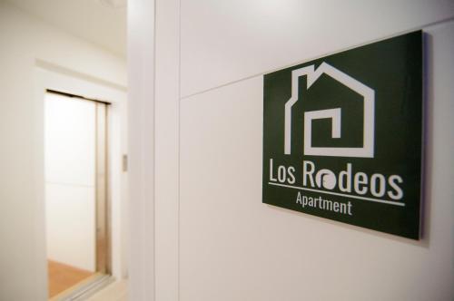 Los Rodeos Apartments