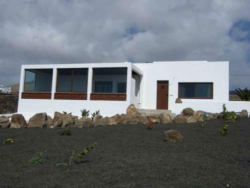 Las Brenas Villa Sleeps 2 Wifi T691366