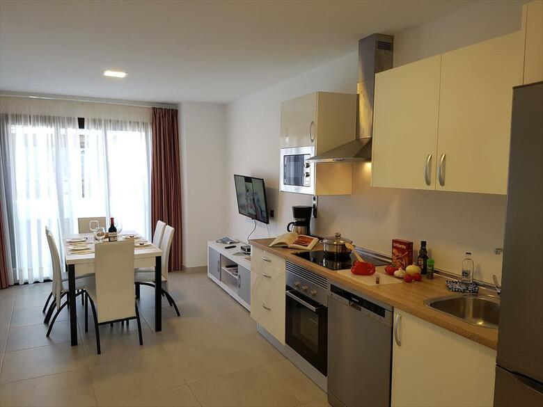 Canteras Suites Apartments