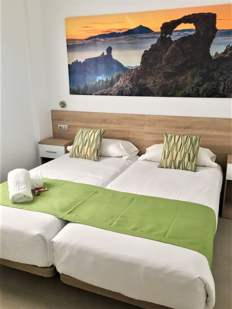 Canteras Suites Apartments