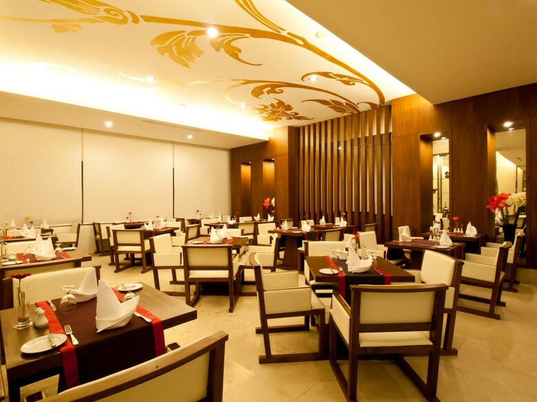 Hotel Grand Jomtien Palace