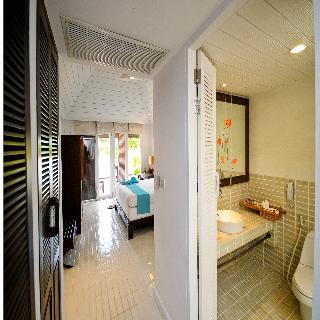 Hotel Iyara Beach Plaza