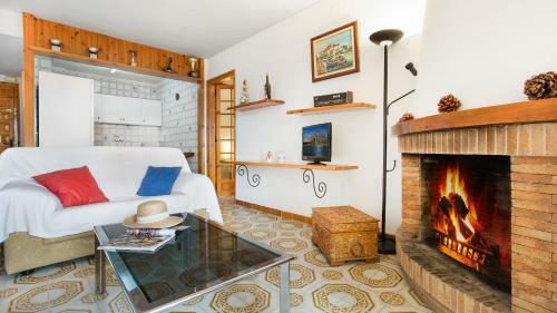 Llafranc Apartment Sleeps 5 T223622