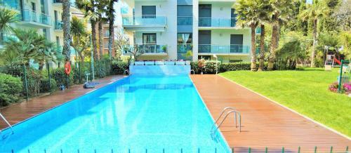 Apartamento Ainara Garden Family