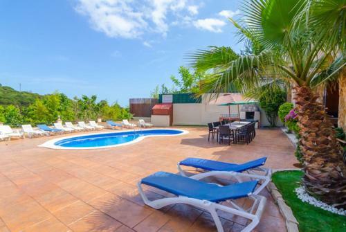 Lloret De Mar Villa Sleeps 16 Pool Wifi