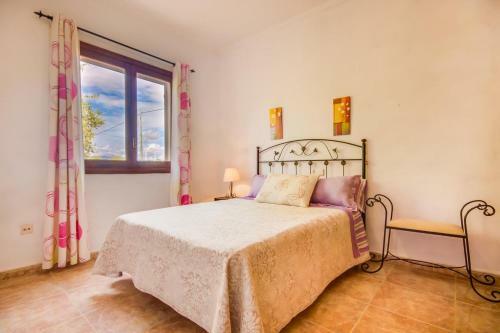 Lloseta Villa Sleeps 6 Pool Air Con Wifi