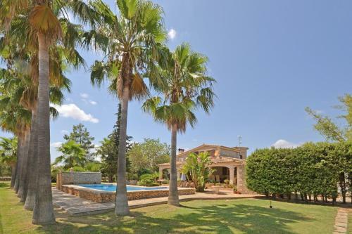 Villa Tiraset