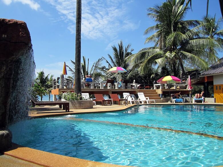 Hotel Lanta Il Mare Beach Resort