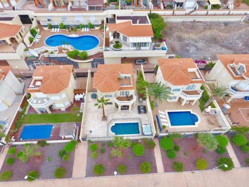 Villa 6