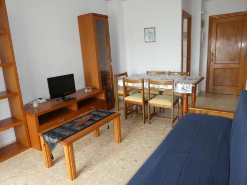 Apartamentos Gand�a Grau Y Playa 3000
