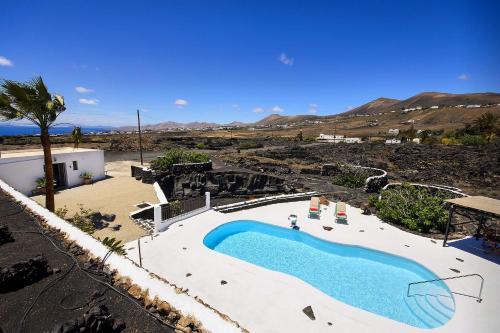 Apartamento Pe�as Blancas