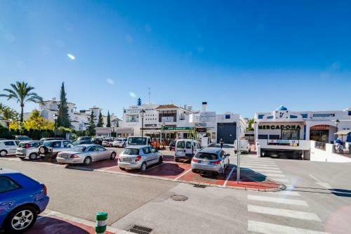 Apartamento Lnm- Los Naranjos De Marbella