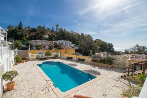 Hostal House With Garden & Pool In Malaga