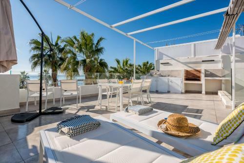 Two-bedroom Apartment With Roof Terrace Miguel