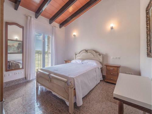 Five-bedroom Holiday Home In Manacor