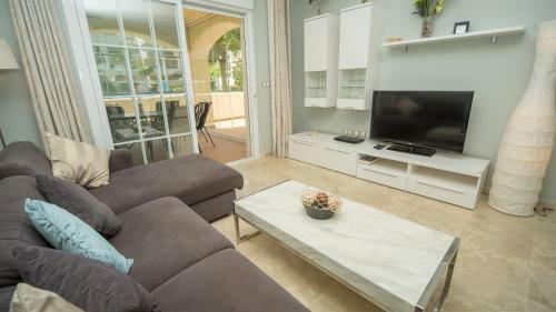 Apartamento Residencial Duquesa 16.52.0b