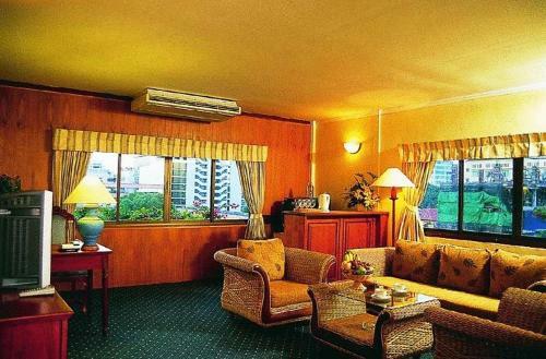 Hotel Sabai Lodge