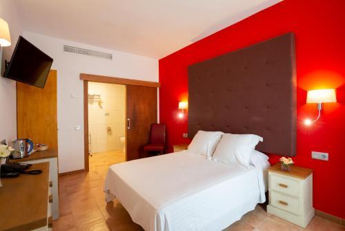 Paloma Blanca Boutique Hotel