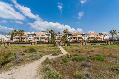 Apartamento Blumarine Las Arenas De Marbella Canovas