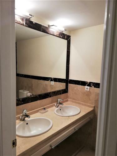 Apartamento Apto Con Piscina En La Mejor Playa de Marbella