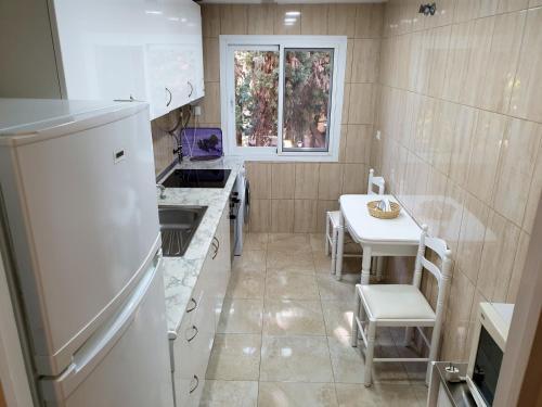 1 Bedroom Apartment Second Line Beach- Parque Marbella Building
