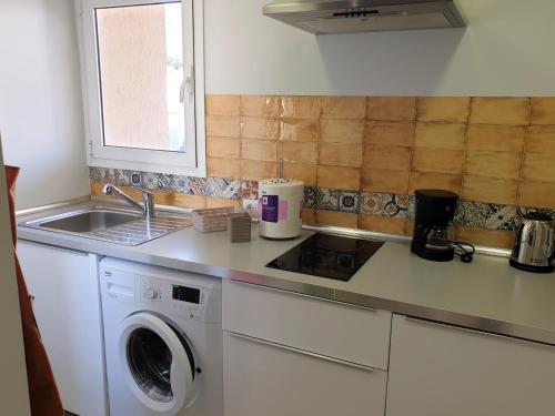 Modern Renovated One Bed Apartment In Edificio Apolo Marbella Center